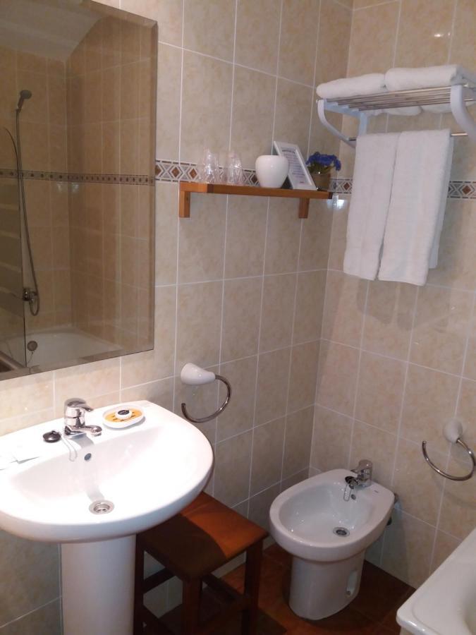 La Casona Del Jou Pension Ortiguero Buitenkant foto