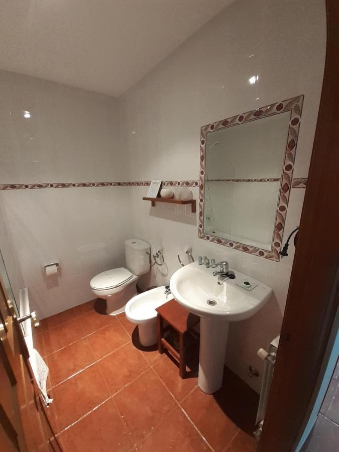 La Casona Del Jou Pension Ortiguero Buitenkant foto