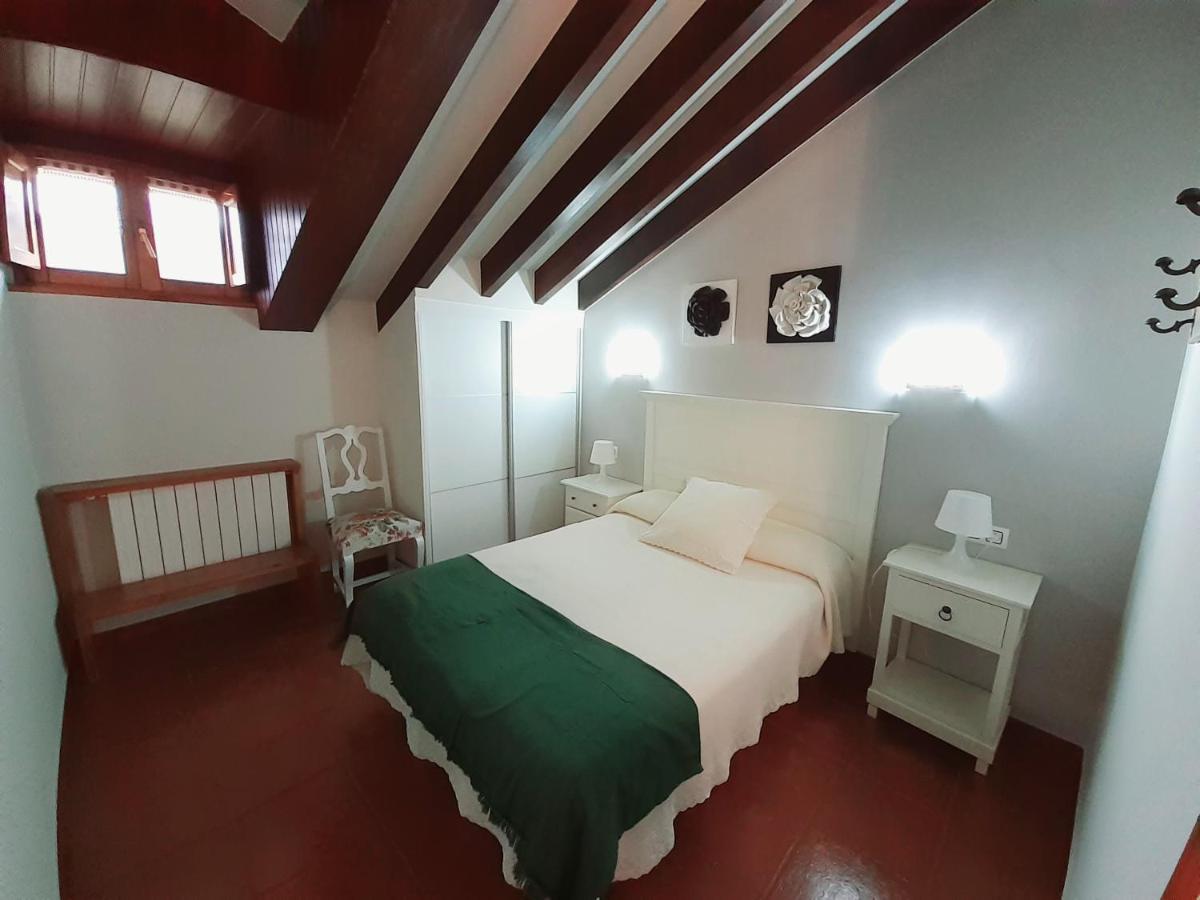 La Casona Del Jou Pension Ortiguero Buitenkant foto